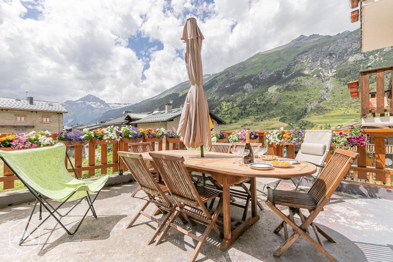 Locations Berne Milesi Apartment Lanslevillard Luaran gambar